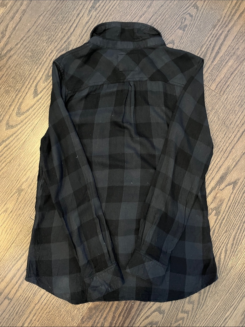 Rails Black Gray Plaid Button-Down Shirt - Picture 4 of 4